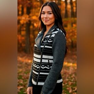 Anthropologie Black and White Aztec Patterned Jacket